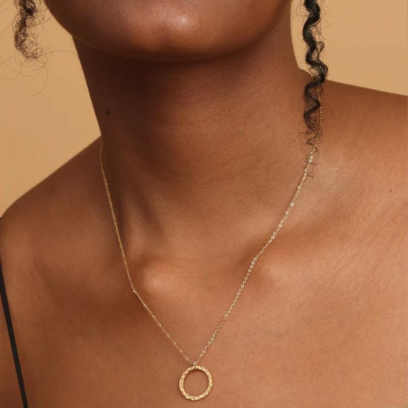 Geometric Round Necklace Necklaces